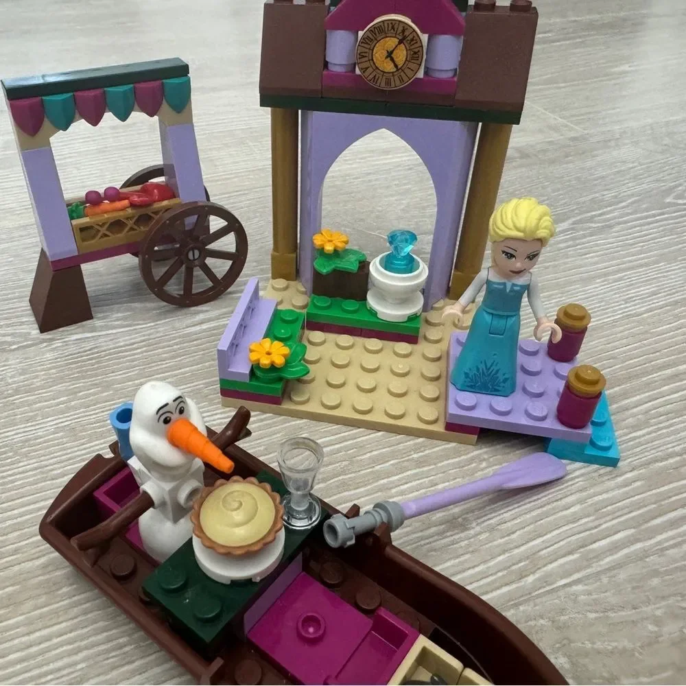 Disney LEGO Set 41155 Princess Elsa Market Adventure Rare Collectable LEGO set